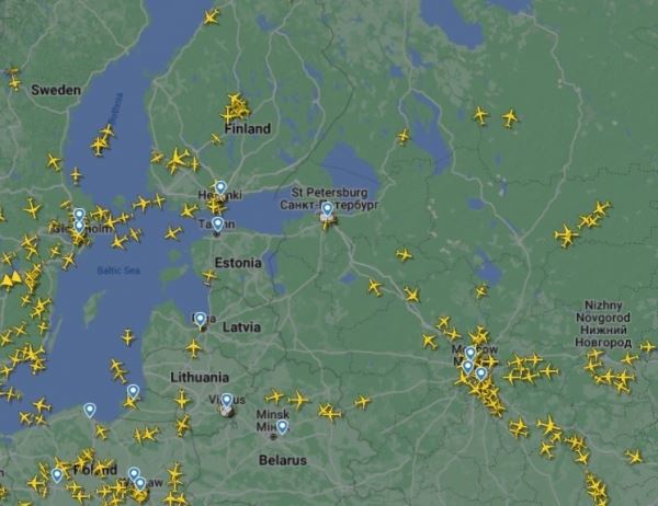 Аэропорт Пулково закрыли из-за НЛО в небе, введен план «Ковер»