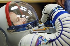 Срок эксплуатации скафандров космонавтов на МКС подошел к концу