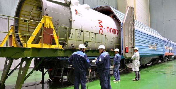 На Байконуре грузовой корабль «Прогресс МС-23» отправлен на сборку с ракетой — Новости Космонавтики